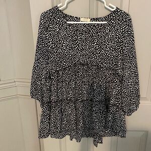 ODDY Top black with white polka dots size medium